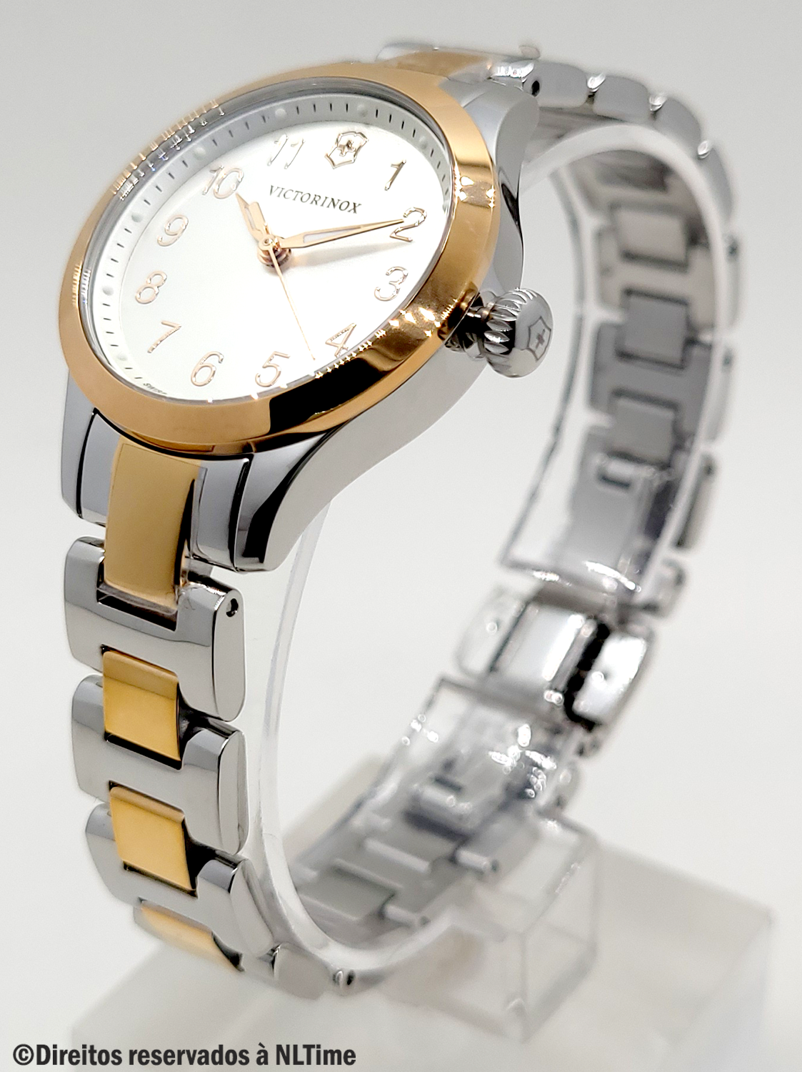 Relógio VICTORINOX Feminino Alliance XS 241842