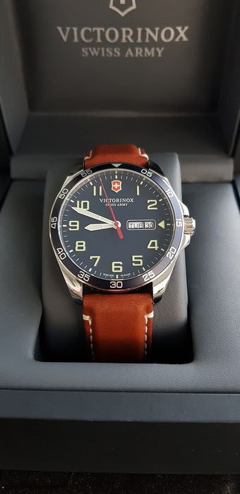 Relógio VICTORINOX Fieldforce 241848