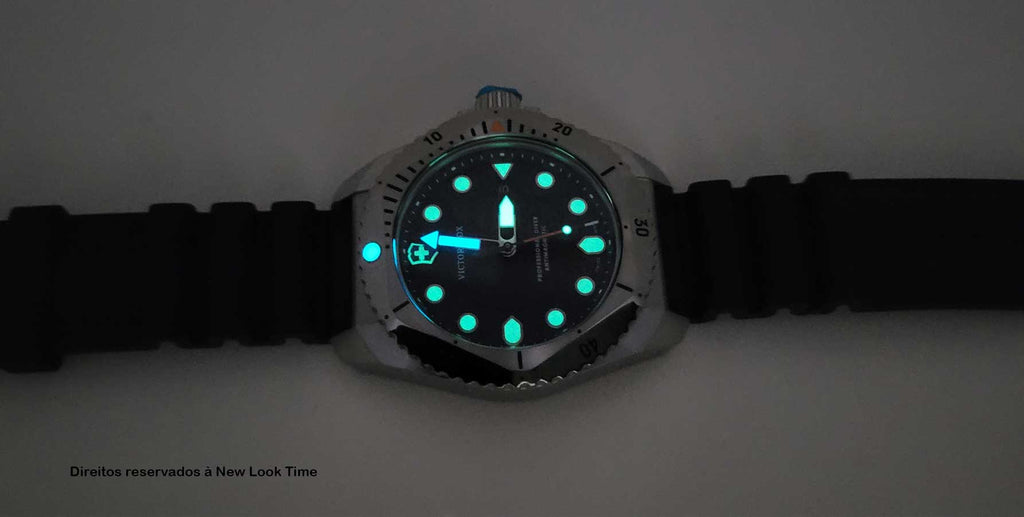 Relógio VICTORINOX Dive Pro 241991