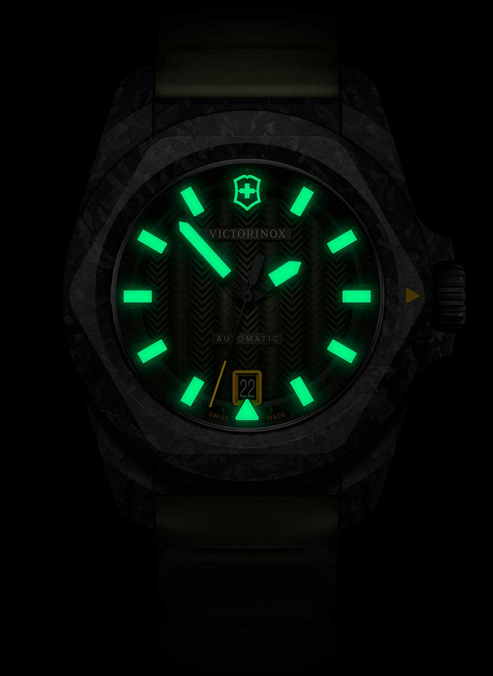 Relógio VICTORINOX I.N.O.X. Automático 242021.1 *Carbon