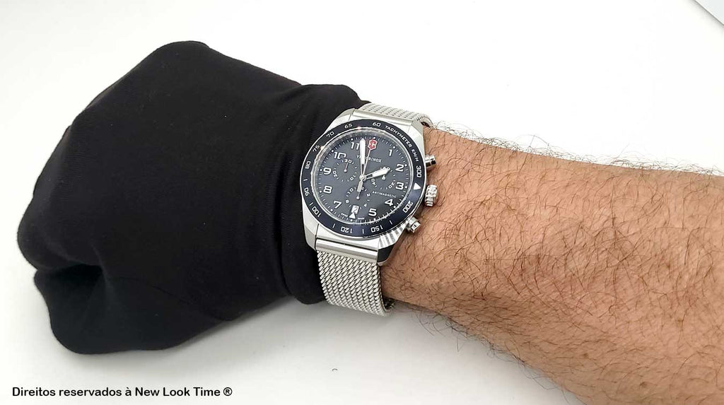 Relógio VICTORINOX Swiss Army 242049