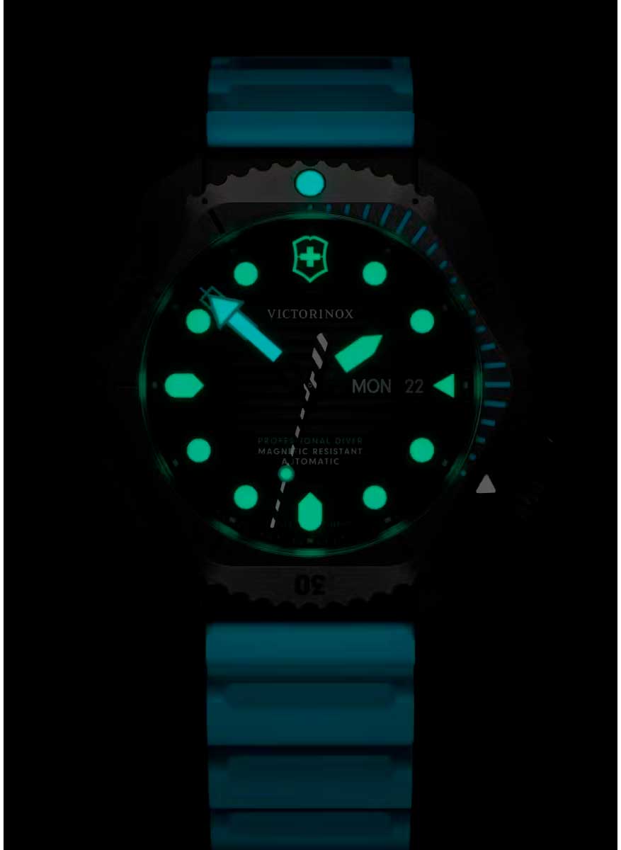 Relógio VICTORINOX Dive Pro Automático 242071 *Titânio