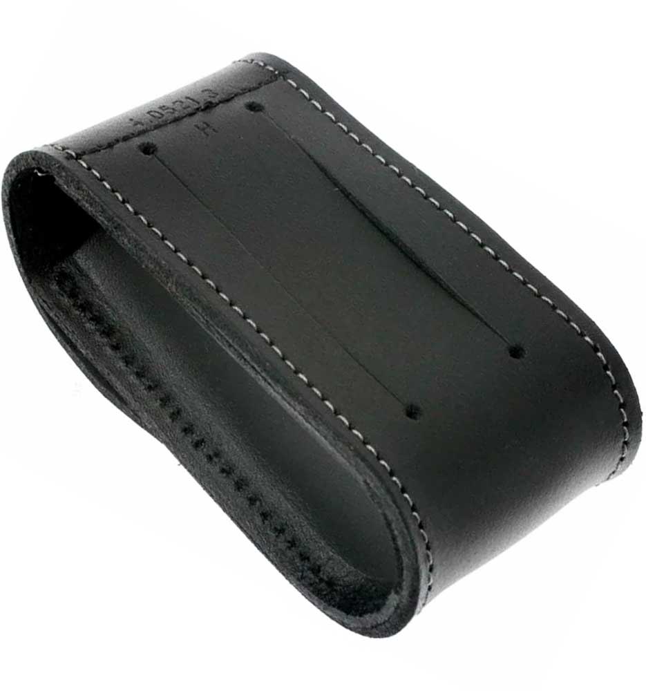 Bainha Victorinox para cinto feita em couro preta 4.0521.3 *Média
