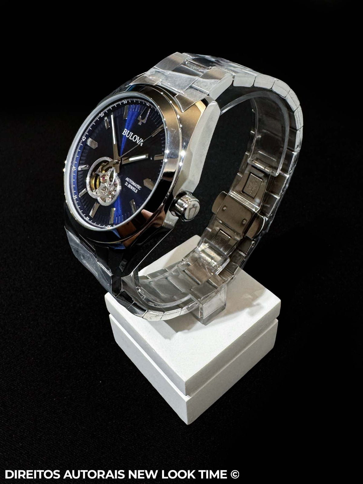 Relógio BULOVA Automático Surveyor 96A275