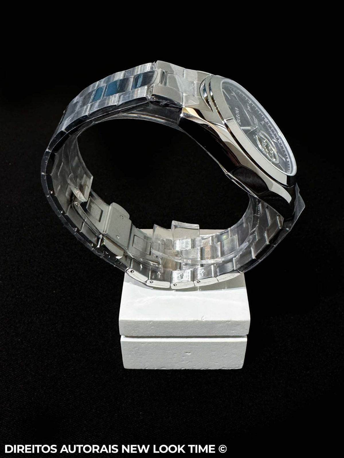 Relógio BULOVA Automático Surveyor 96A275