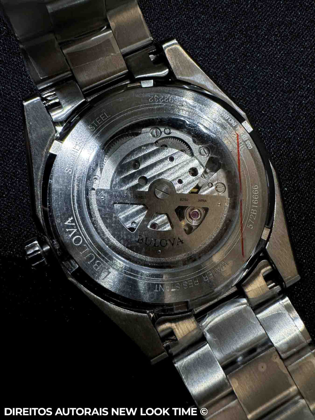 Relógio BULOVA Automático Surveyor 96A275