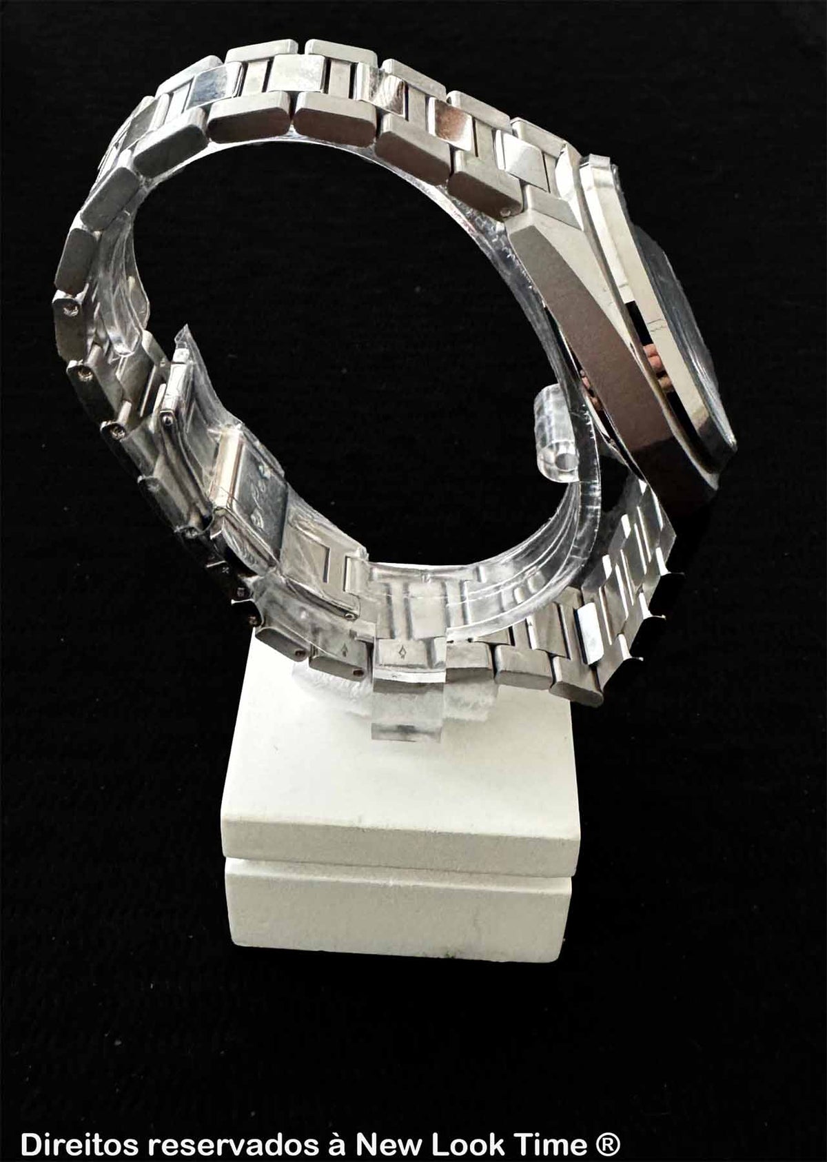 Relógio BULOVA Automático Surveyor Skeleton 96A292