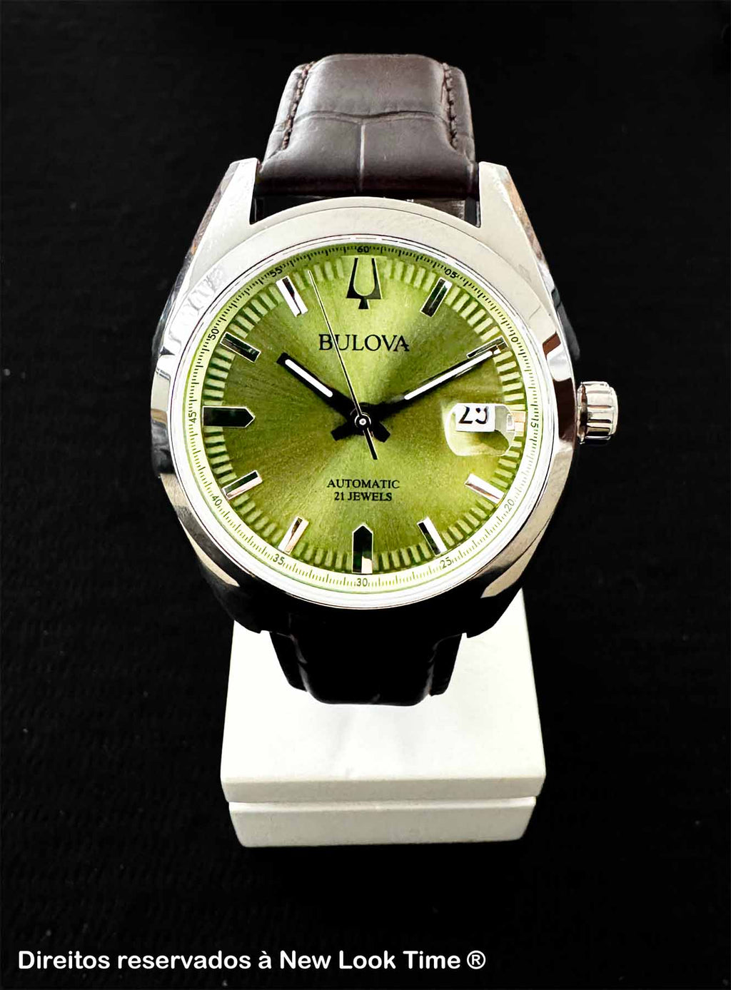 Relógio BULOVA Automático Surveyor 96B427 *Safira