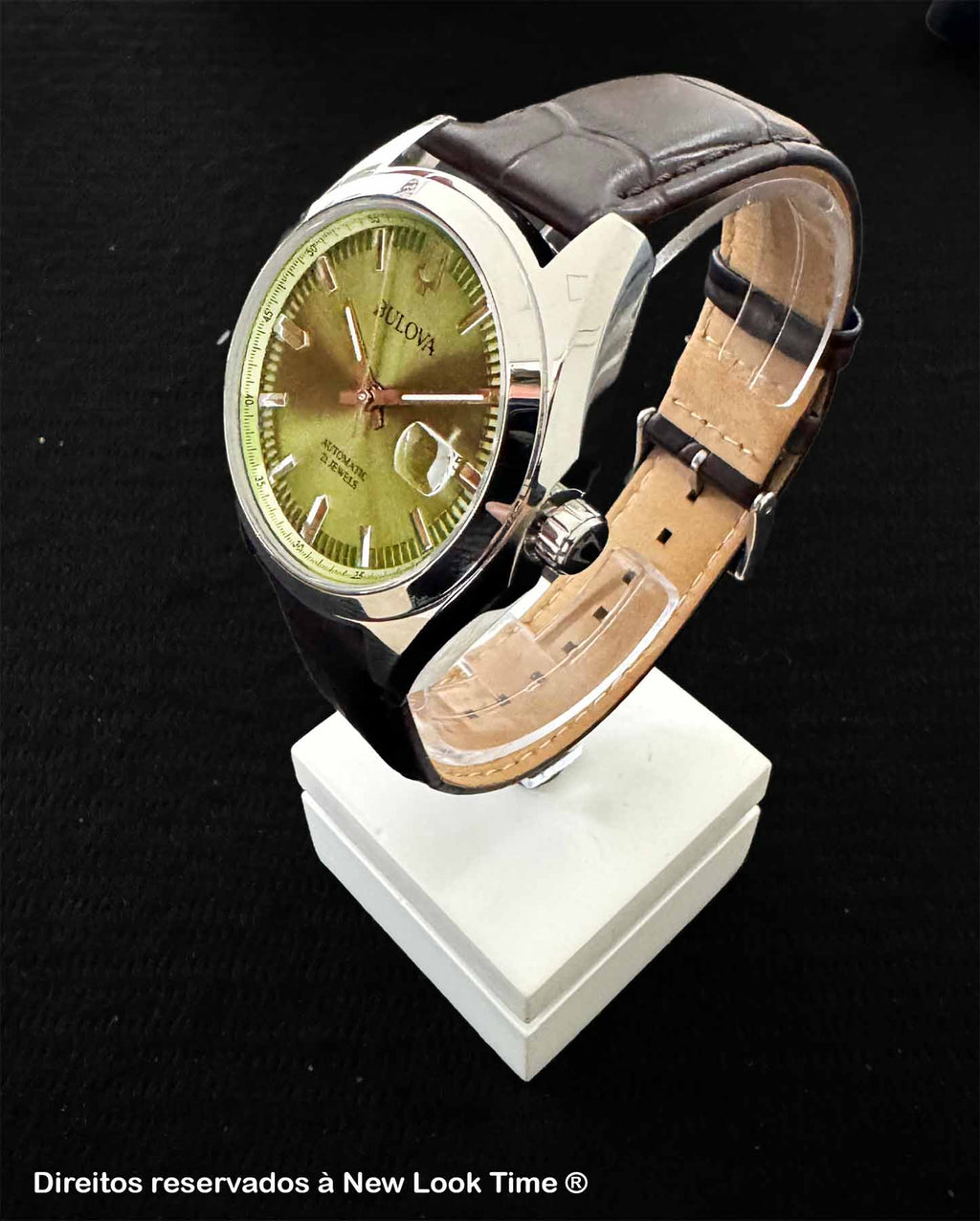 Relógio BULOVA Automático Surveyor 96B427 *Safira