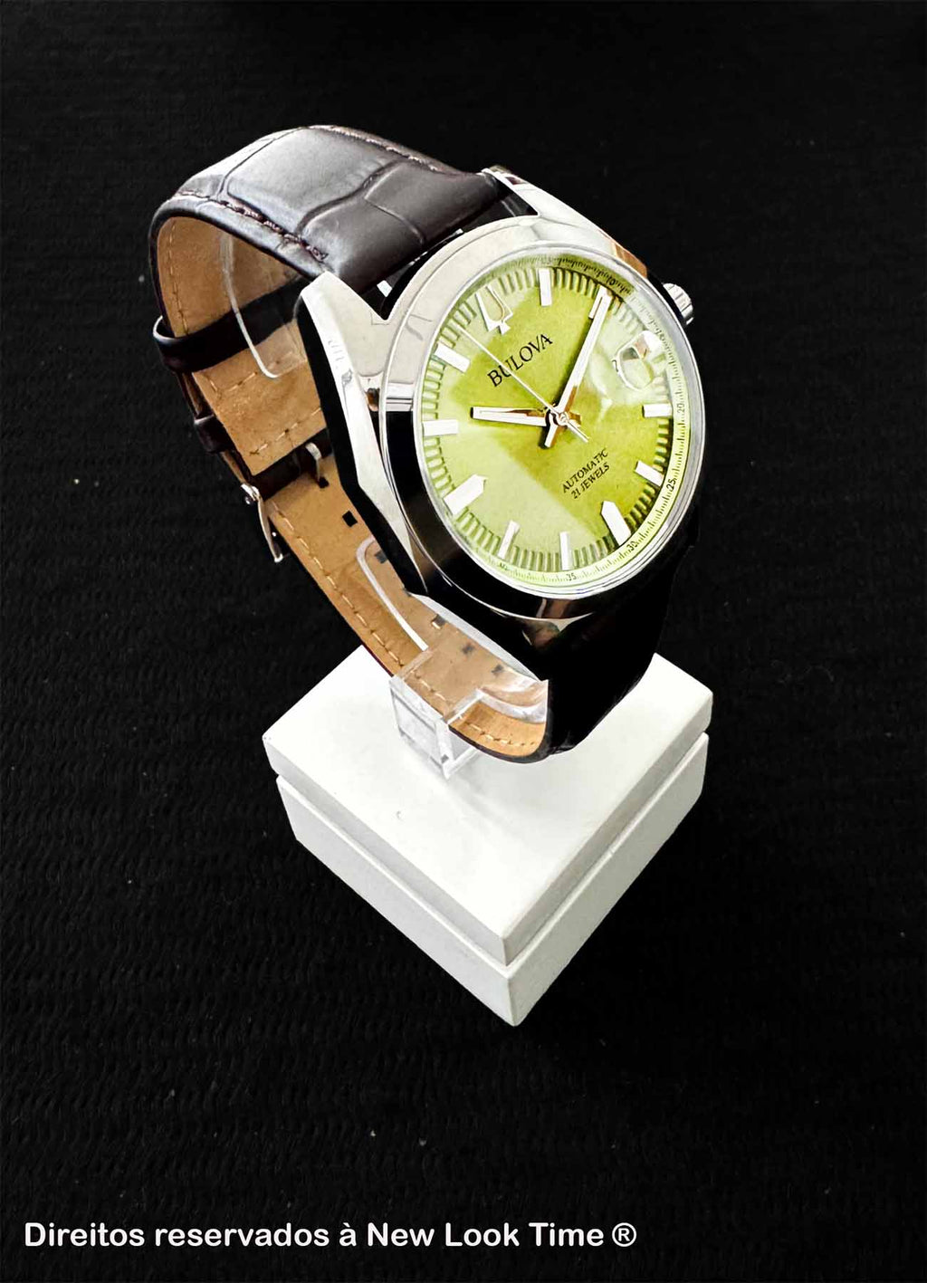 Relógio BULOVA Automático Surveyor 96B427 *Safira