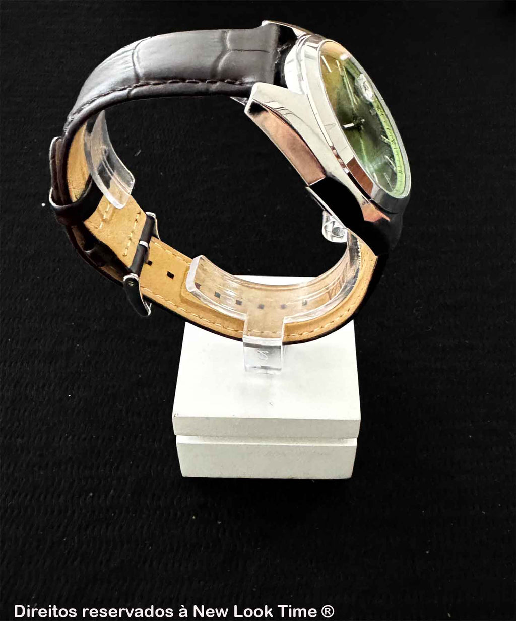 Relógio BULOVA Automático Surveyor 96B427 *Safira