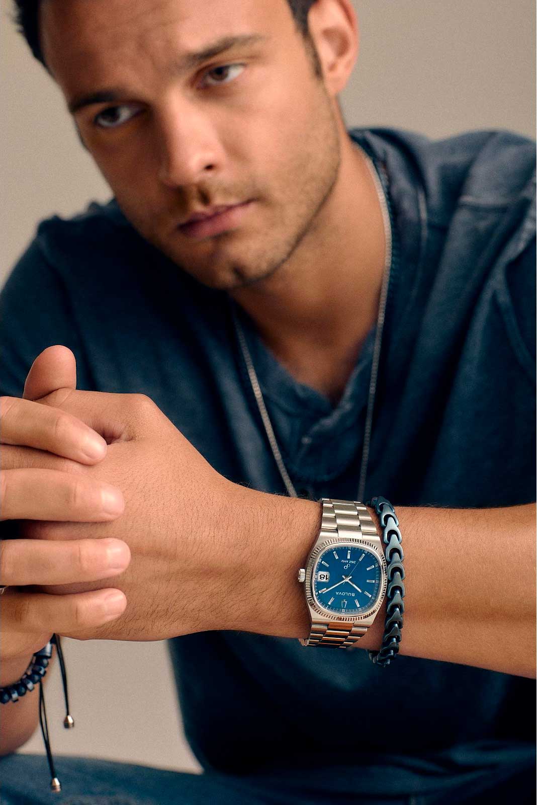 Relógio BULOVA Super Seville 96B440 *Precisionist Safira