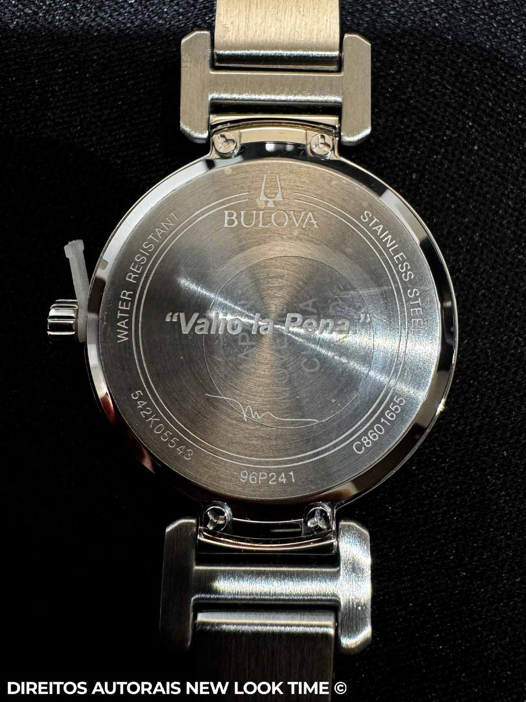 Relógio BULOVA Feminino Marc Anthony MODERN 96P241 *Diamantes