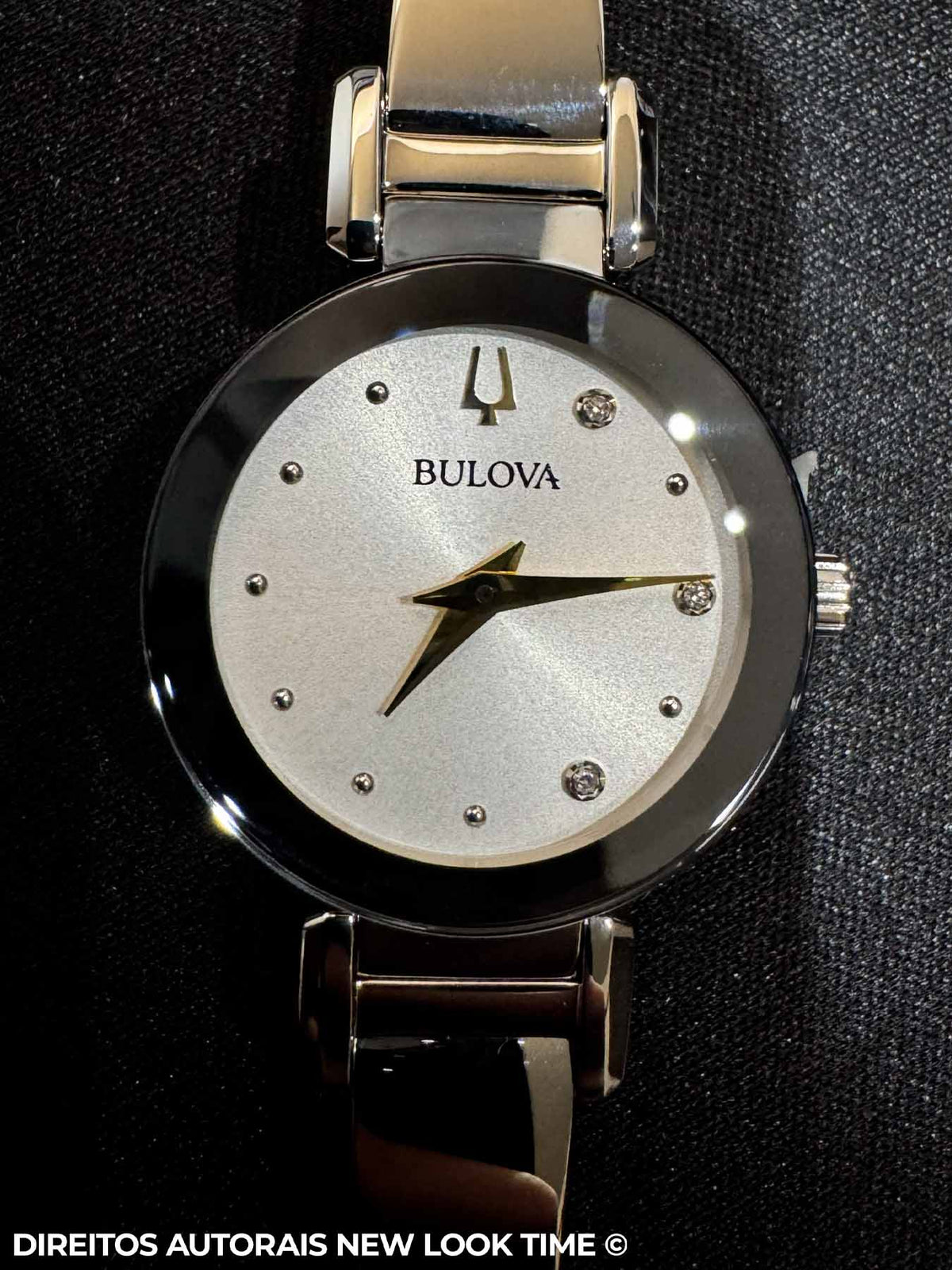 Relógio BULOVA Feminino Marc Anthony MODERN 96P241 *Diamantes
