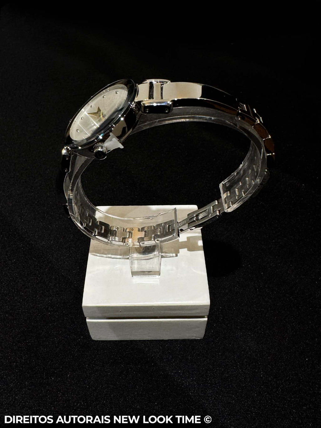 Relógio BULOVA Feminino Marc Anthony MODERN 96P241 *Diamantes