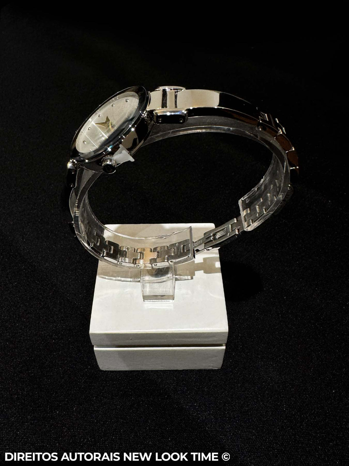 Relógio BULOVA Feminino Marc Anthony MODERN 96P241 *Diamantes