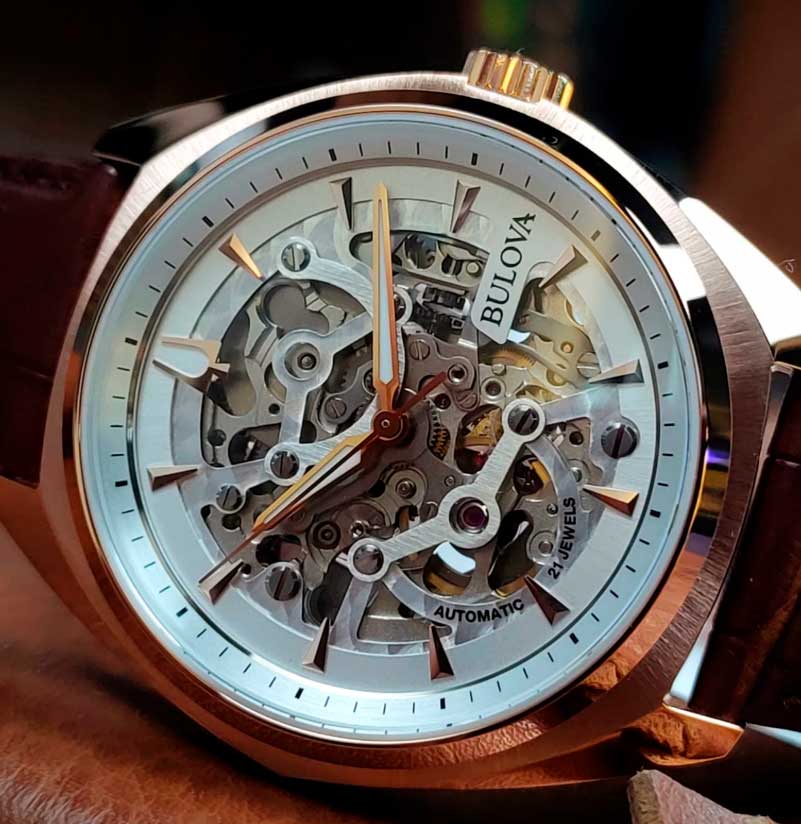 Relógio BULOVA Automático Surveyor Skeleton 97A175