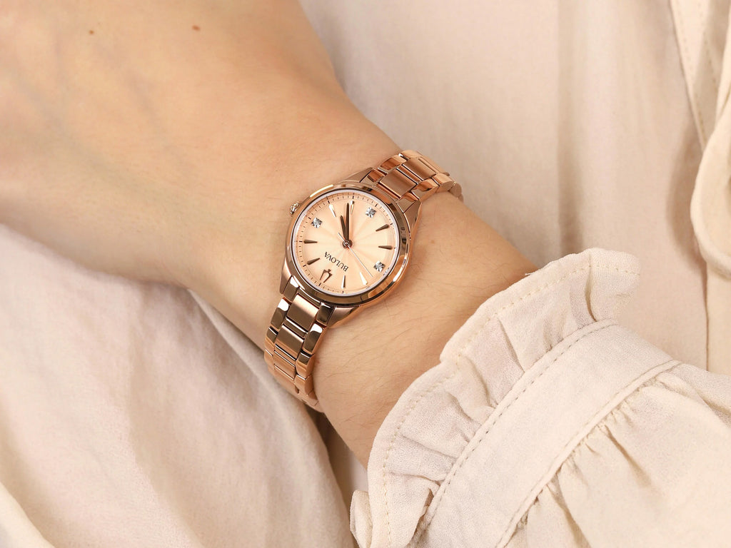 Relógio BULOVA Feminino Sutton 97P151 *Diamantes