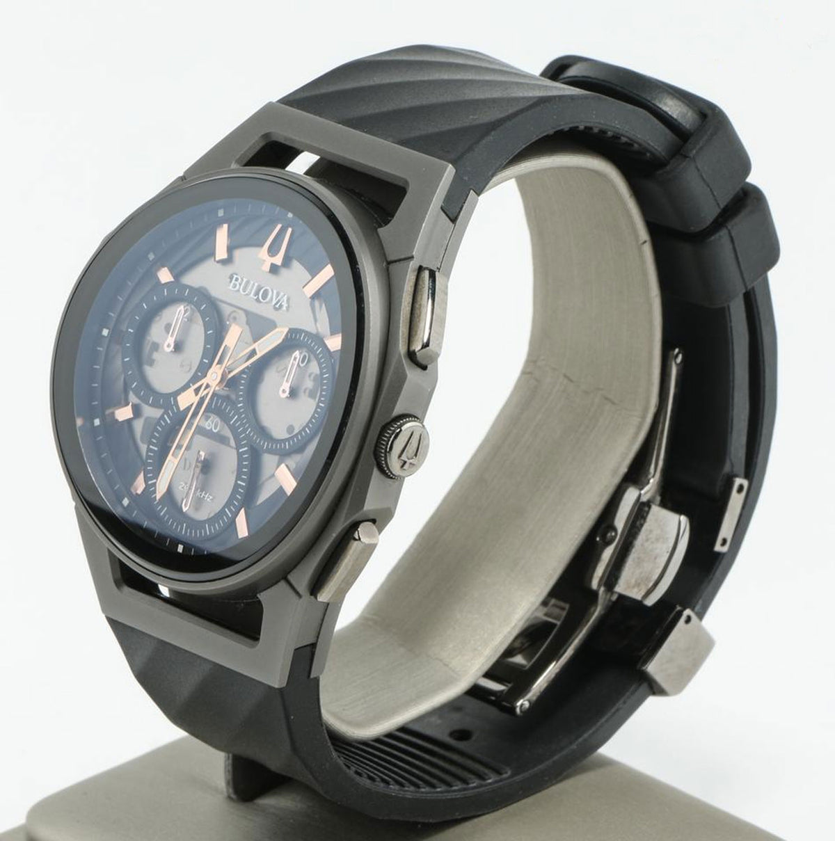 Relógio BULOVA Curv Precisionist Cronógrafo 98A162 *Titânio