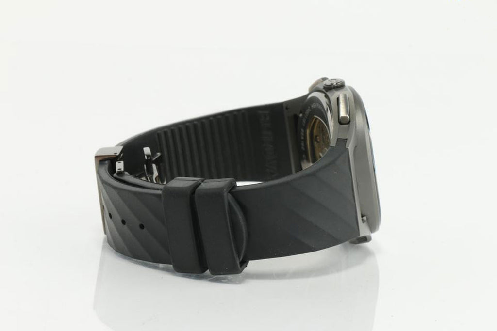 Relógio BULOVA Curv Precisionist Cronógrafo 98A162 *Titânio