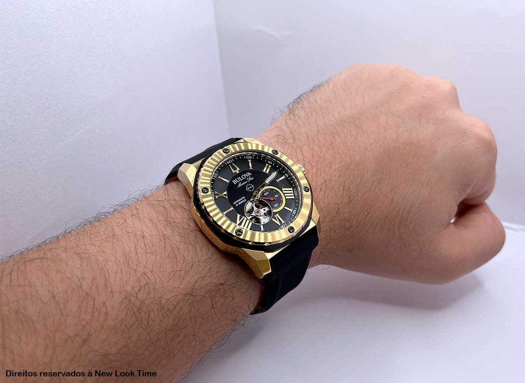 Relógio BULOVA Masculino Automático Marine Star 98A272