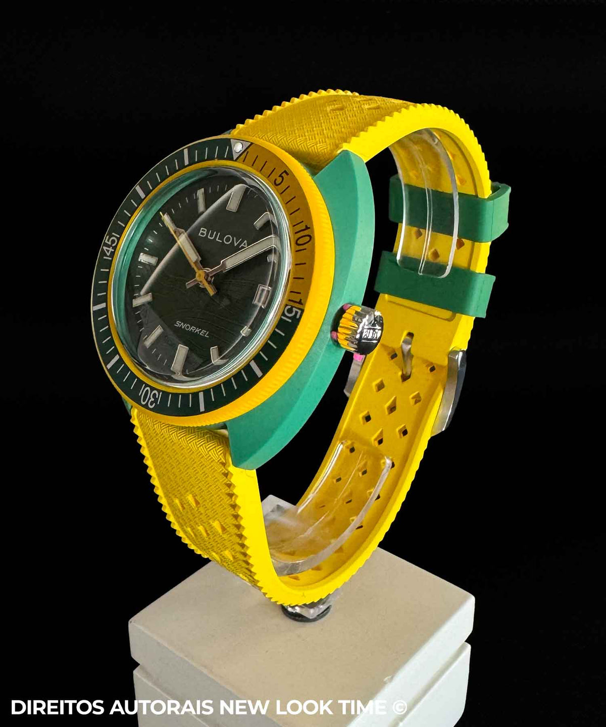 Relógio BULOVA Snorkel 98F470 Ed. Ltda Brasil World Cup