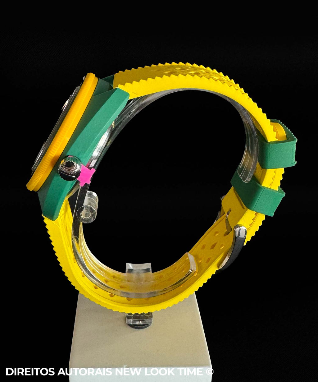 Relógio BULOVA Snorkel 98F470 Ed. Ltda Brasil World Cup
