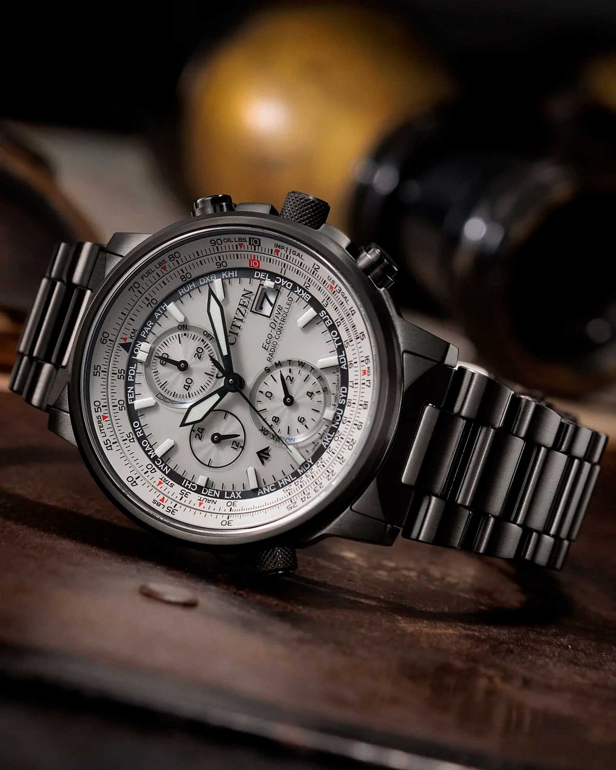 Relógio CITIZEN Eco Drive Radio Controlled Navihawk AT8304-57A