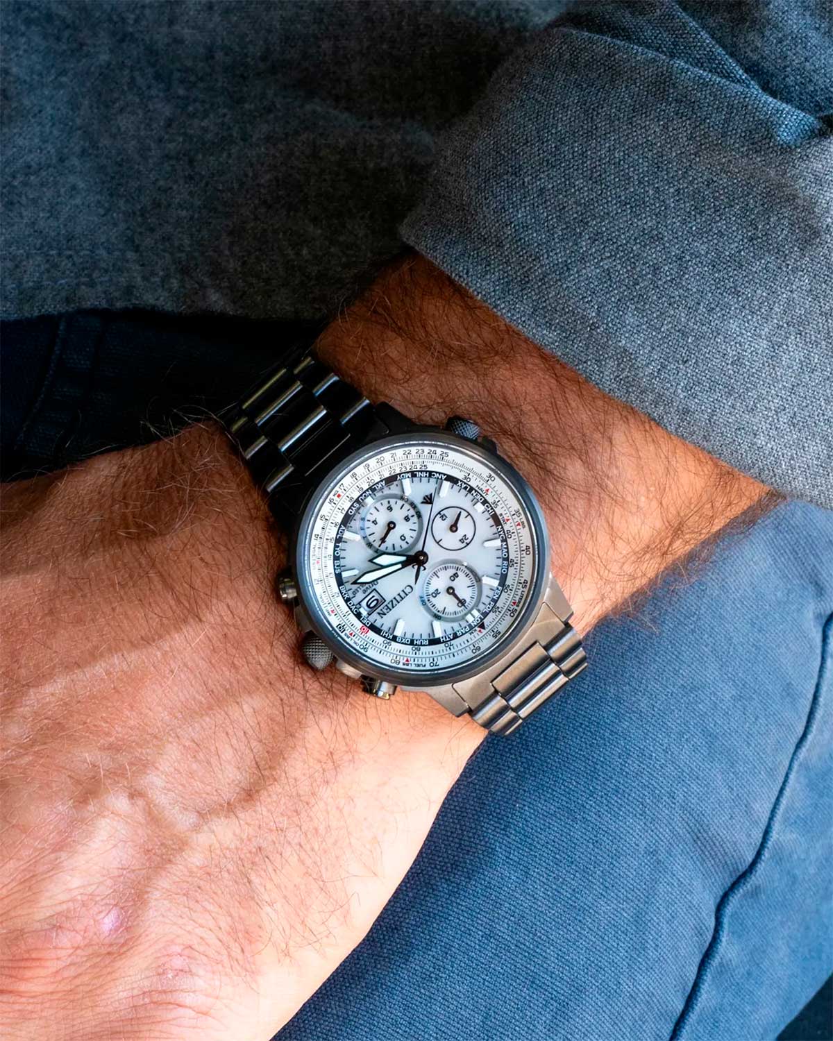 Relógio CITIZEN Eco Drive Radio Controlled Navihawk AT8304-57A