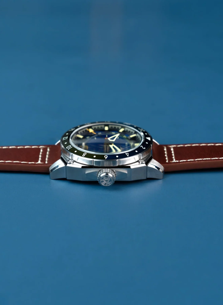 Relógio AVI-8 Automático Atlas GMT AV-4122-02