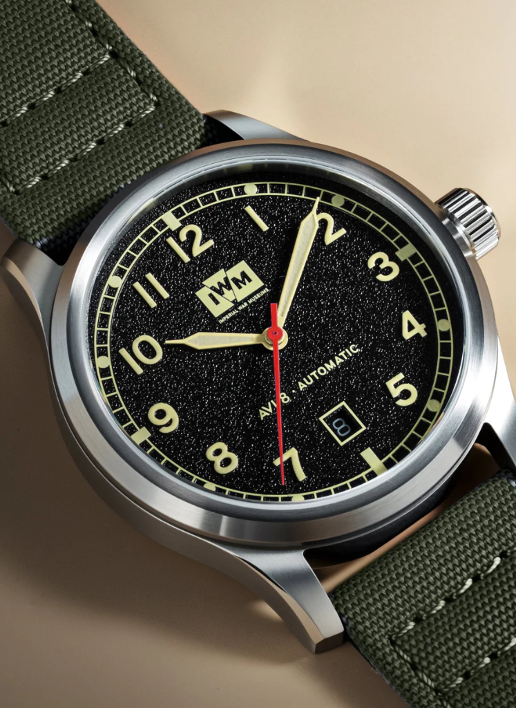 Relógio AVI-8 Engineer Automatic Imperial War Museums Fieldmaster AV-4161-01