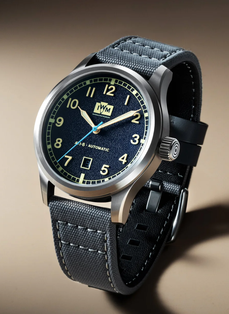 Relógio AVI-8 Engineer Automatic Imperial War Museums Fieldmaster AV-4161-02