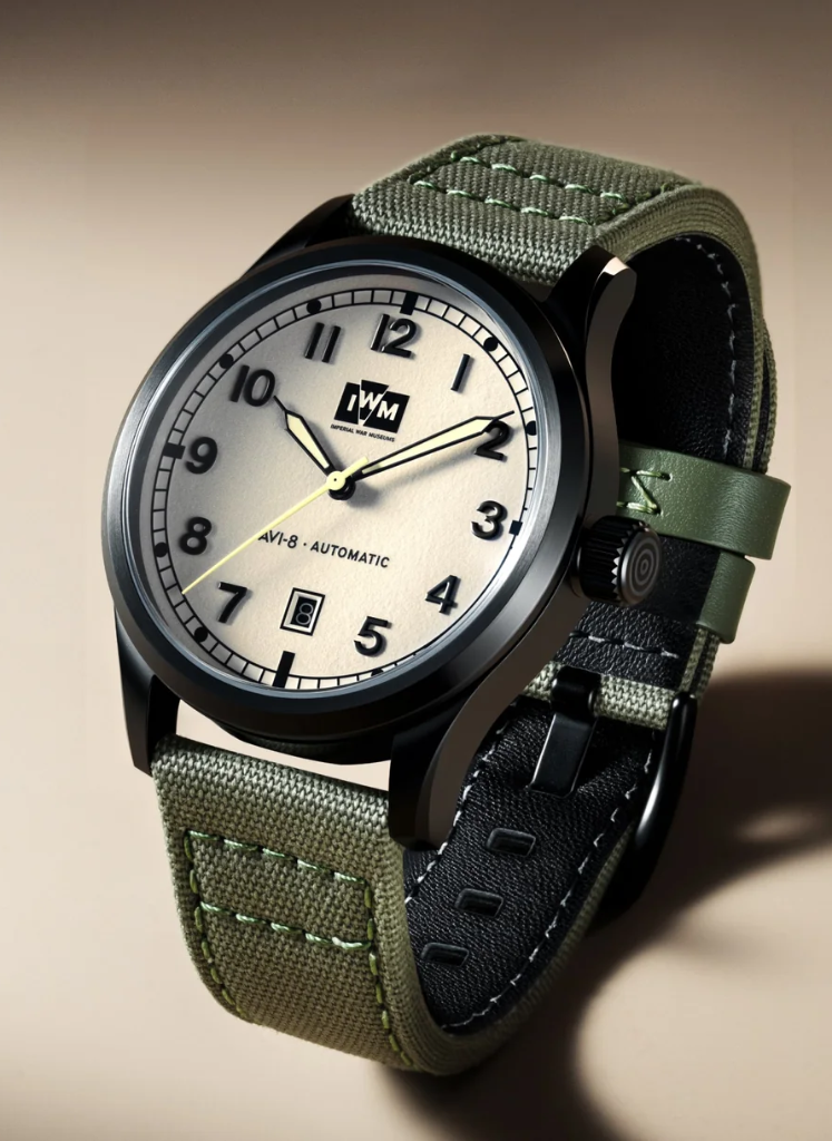 Relógio AVI-8 Engineer Automatic Imperial War Museums Fieldmaster AV-4161-04