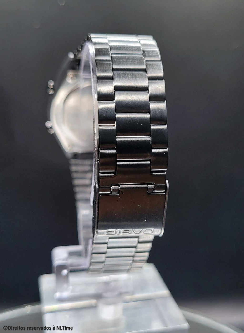 Relógio CASIO Vintage Feminino B640WB-1ADF