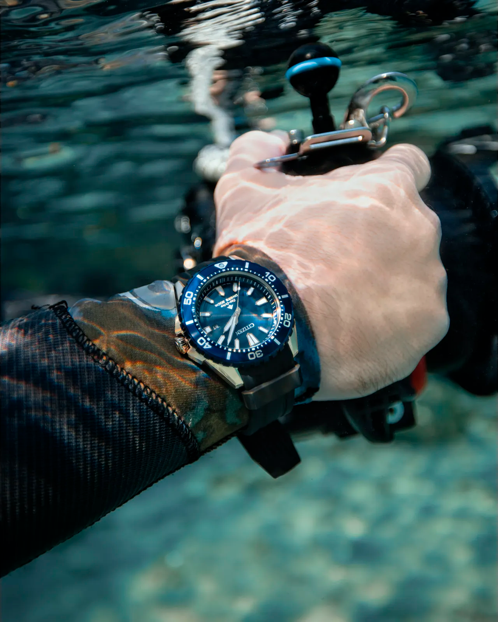 Relógio CITIZEN Masculino Eco-Drive Marine Promaster Diver's BN0196-01L