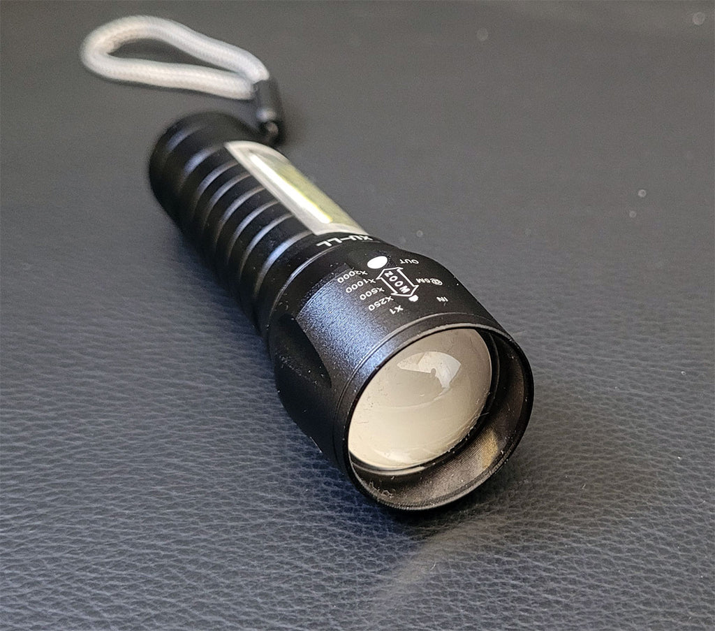 Kit 2 Lanternas LED Recarregável