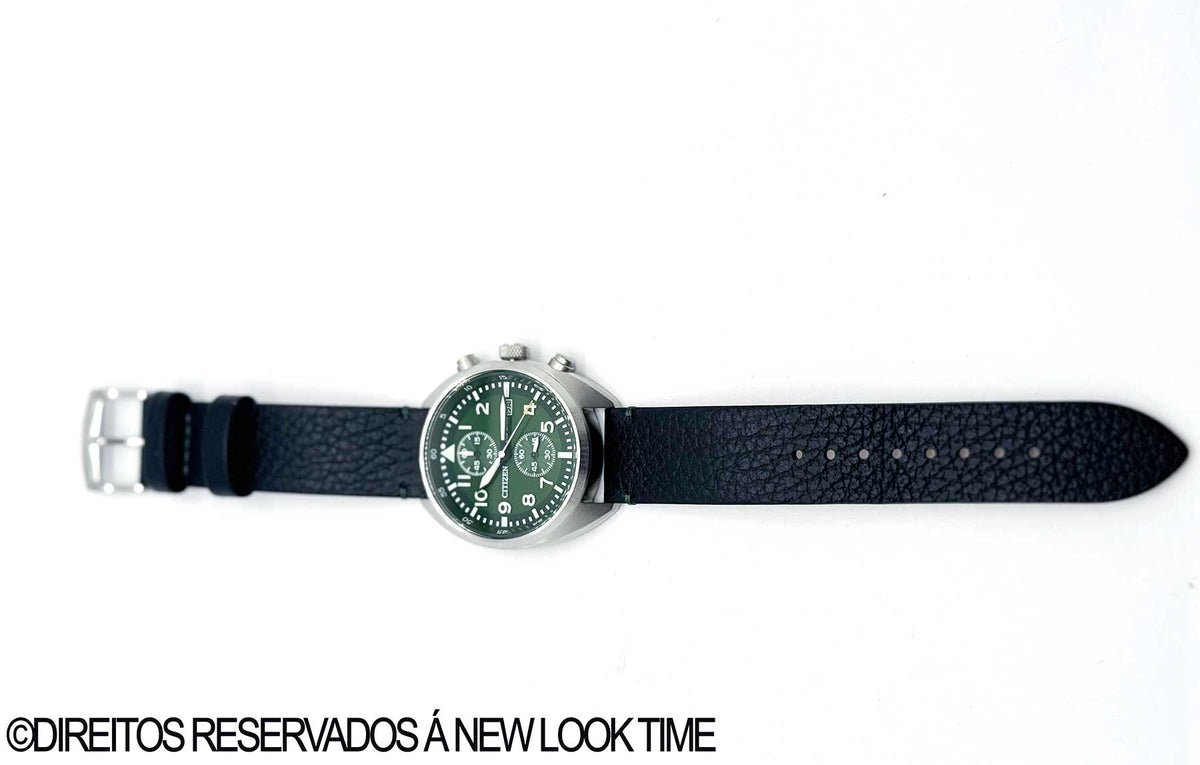 Relógio CITIZEN Masculino Eco Drive Cronógrafo Pilot CA7041-07X