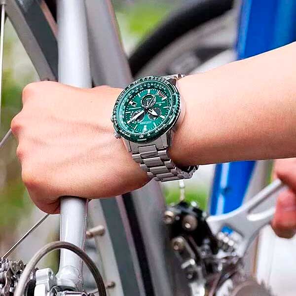 Relógio CITIZEN Eco-Drive Radio Controlled CB5004-59W
