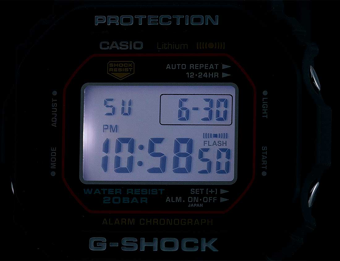 Relógio Casio G-SHOCK DW-5000R-1ADR *Made in Japan