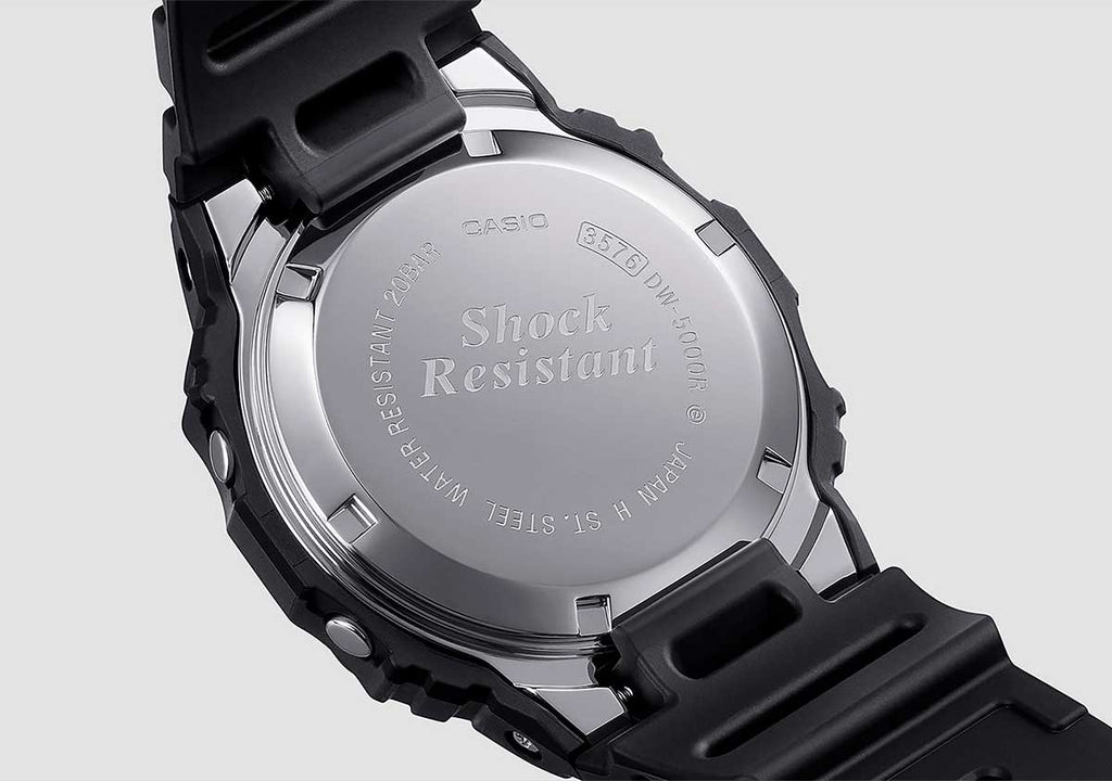 Relógio Casio G-SHOCK DW-5000R-1ADR *Made in Japan
