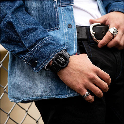Relógio CASIO G-Shock DW-5600UBB-1DR