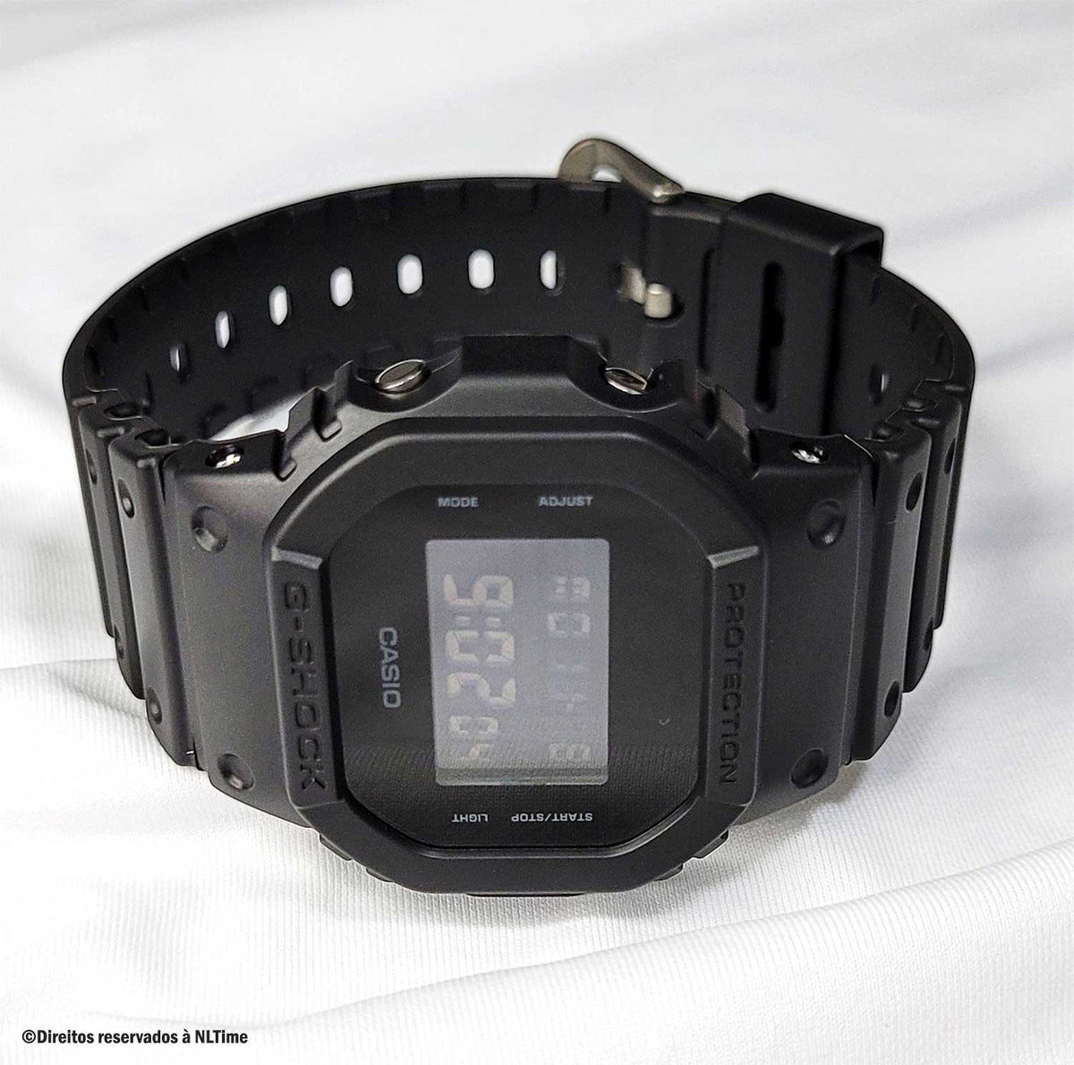 Relógio CASIO G-Shock DW-5600UBB-1DR