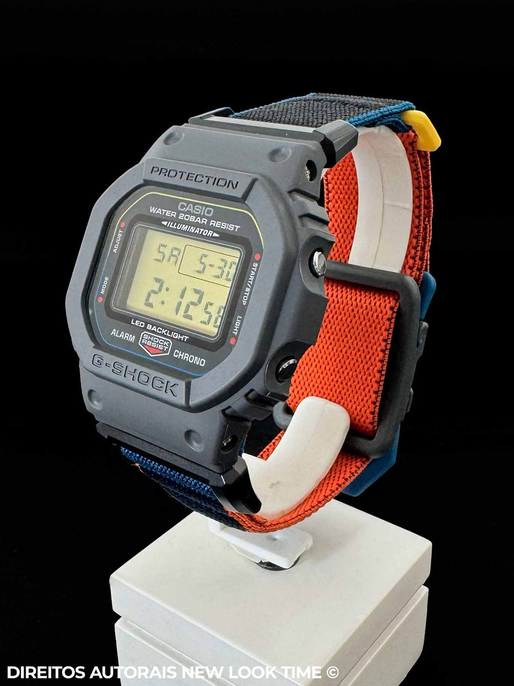 Relógio Casio G-SHOCK DW-5600MNC-8A2DR FIDLOCK®