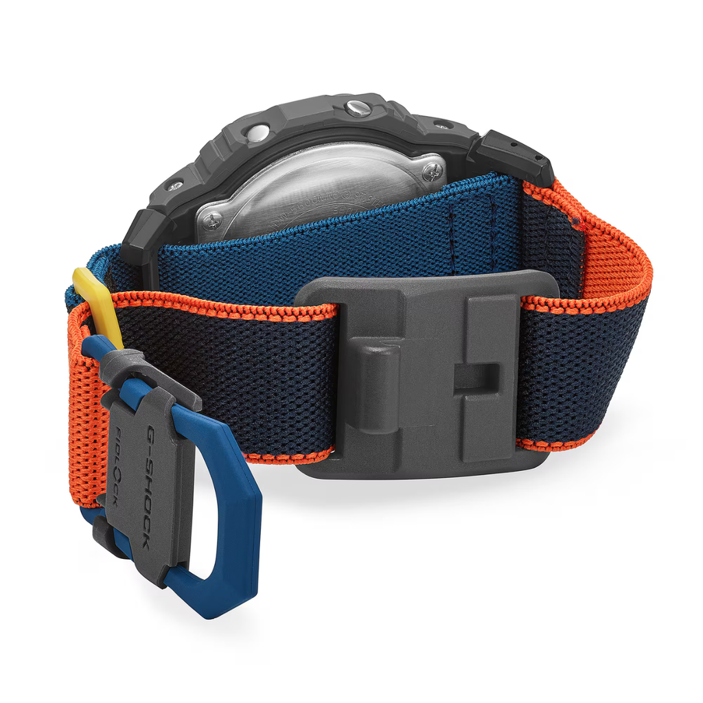 Relógio Casio G-SHOCK DW-5600MNC-8A2DR FIDLOCK®