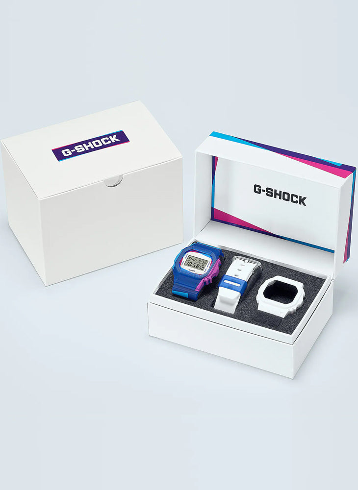 Relógio Casio G-SHOCK Digital Series DWE-5600PR-2DR *Kit de Caixa e Pulseira