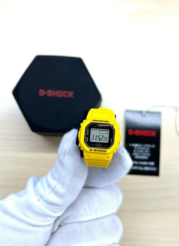 Relógio G-SHOCK Nano Ring DWN-5600-9