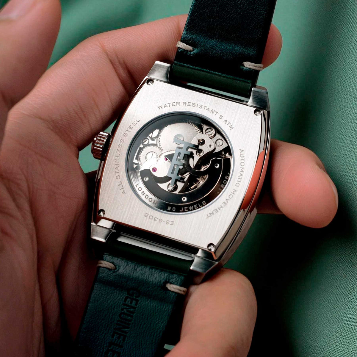 Relógio Thomas Earnshaw Wellington Skeleton ES-8302-01