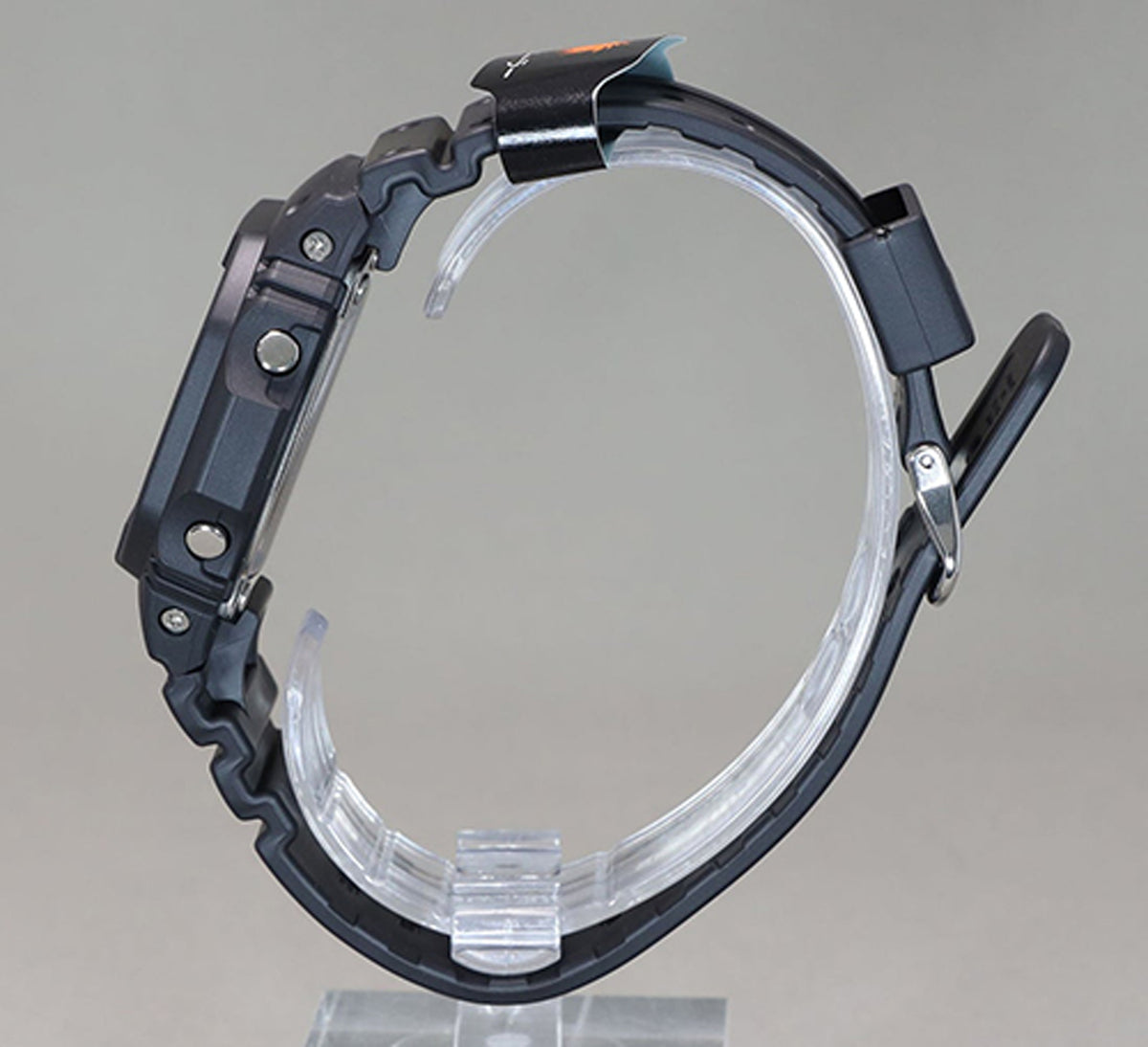 Relógio CASIO G-SHOCK G-5600UE-1DR *Tough Solar