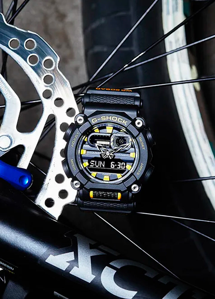 Relógio CASIO G-Shock GA-900A-1A9DR *Heavy Dut - Decagonal