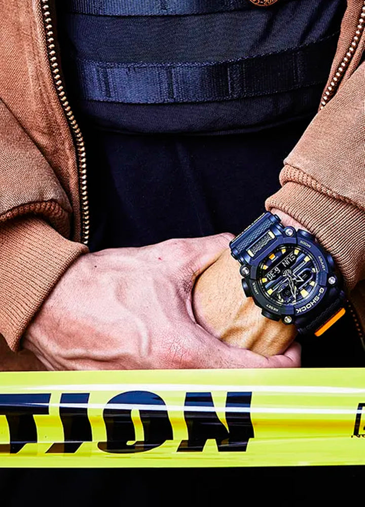 Relógio CASIO G-Shock GA-900A-1A9DR *Heavy Dut - Decagonal